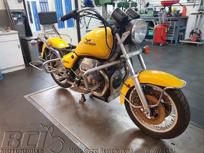 MOTO GUZZI 29100250010-USED PAINTSET CAL III CARB 1994 GEEL CUSTOM PAINT FUEL TANK, BATTERY COVERS, FRONT + REAR FENDER